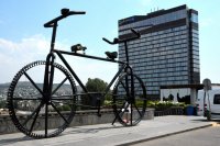 016 radisson hotel mit fahrradskulptur